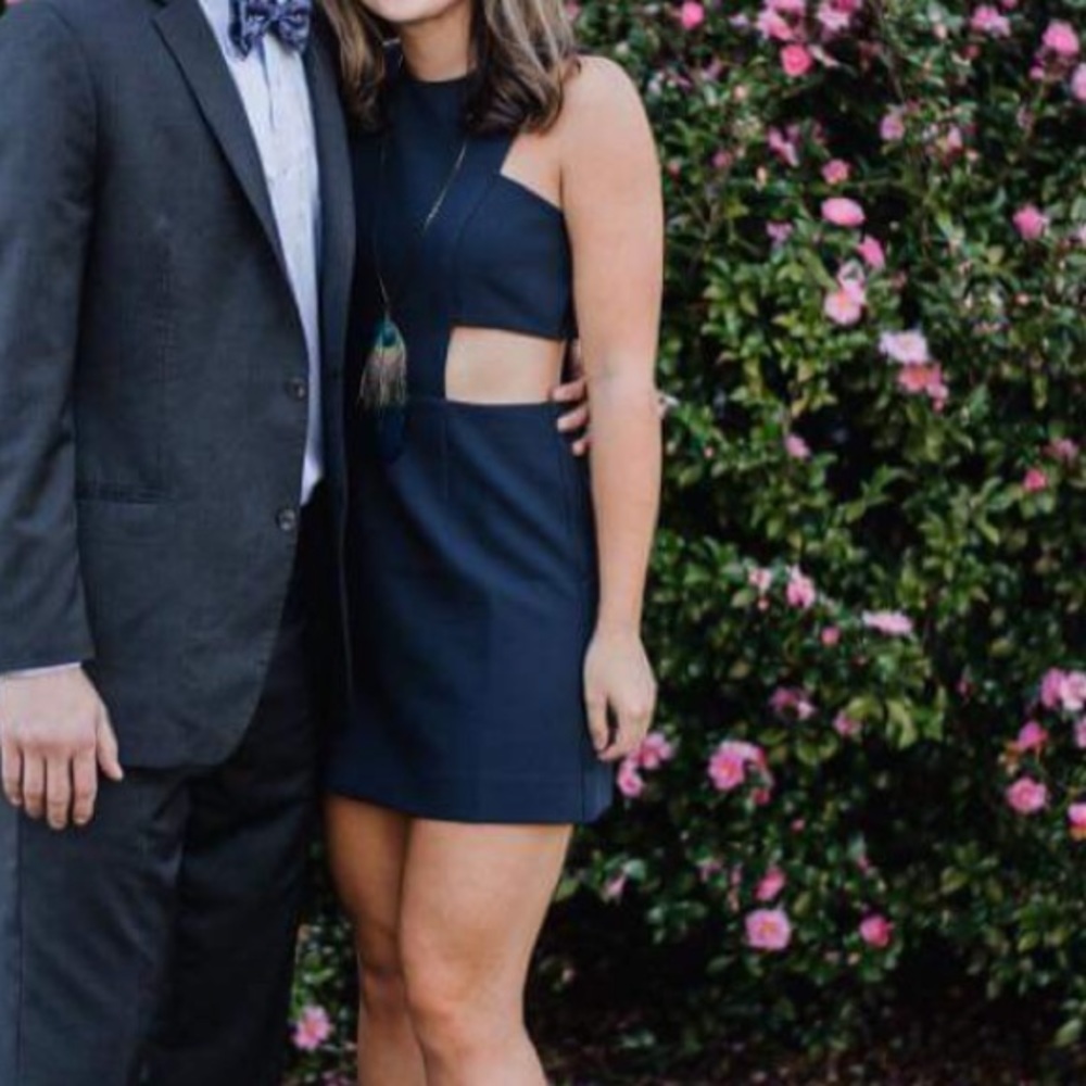Milly size 8 navy cocktail dress